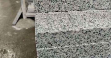 朝阳芝麻白楼梯踏步