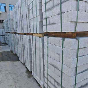 朝阳芝麻白路牙石，路侧石