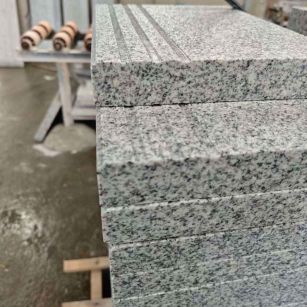 朝阳芝麻白楼梯踏步