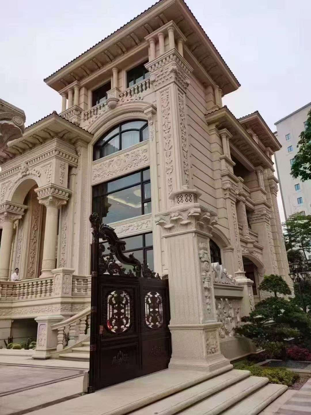 朝阳黄金麻别墅外墙异形定制